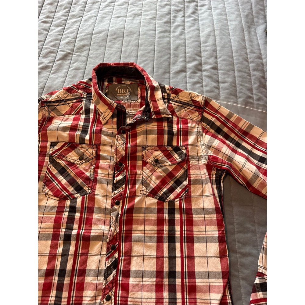 BKE Standard Fit Mens Red Plaid Short Sleeve Snap Front Western Shirt Size M